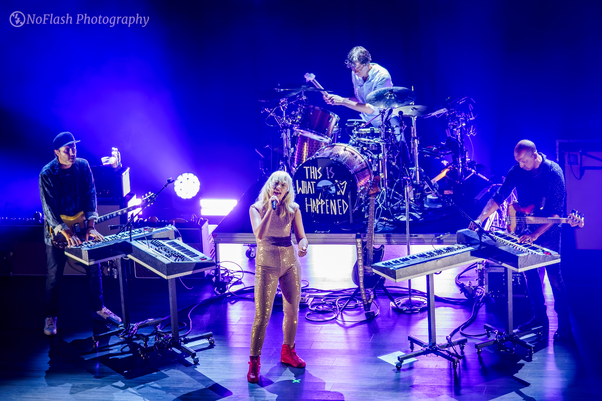 An exhilarating evening of indie-rock with Metric at the Roxian
