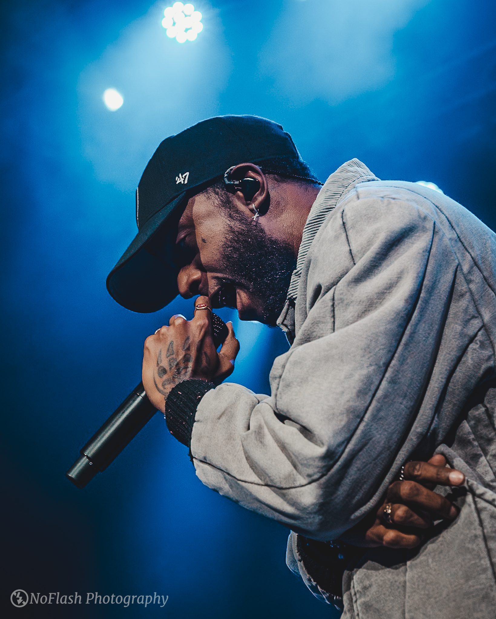 6LACK closes No More Lonely Nights Tour with an unforgettable show at The Roxian