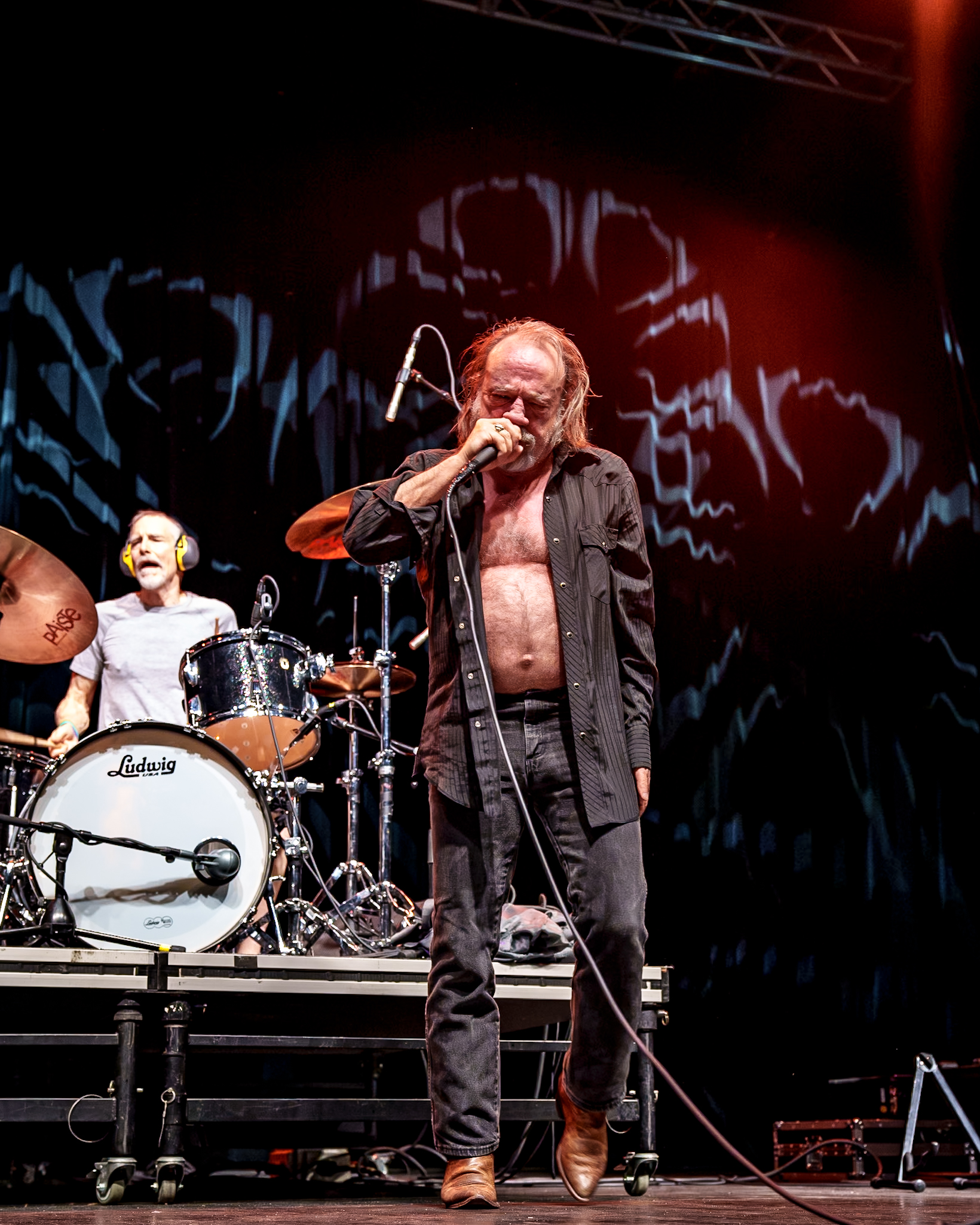 The Jesus Lizard filled Stage AE with chaotic energy and sonic soundscapes