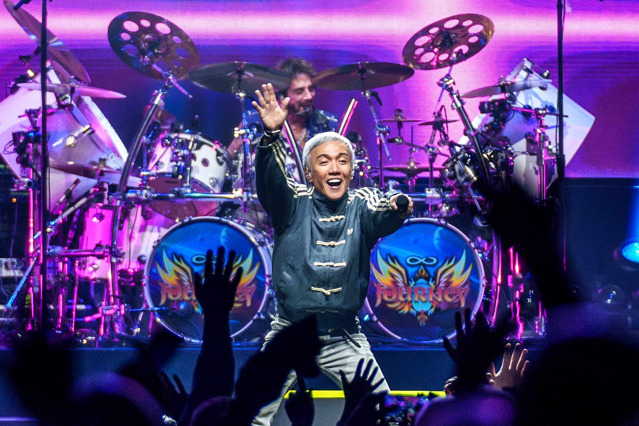 Journey said farewell to Pittsburgh with massive sound and open arms